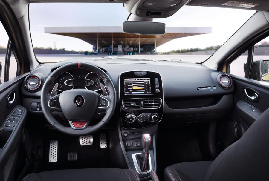 Торпедо Renualt Clio R.S. 200 EDC 2016 года  (фото 9 из 12)